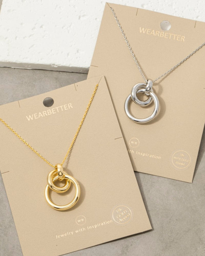 Gold Interlocking Circle Necklace