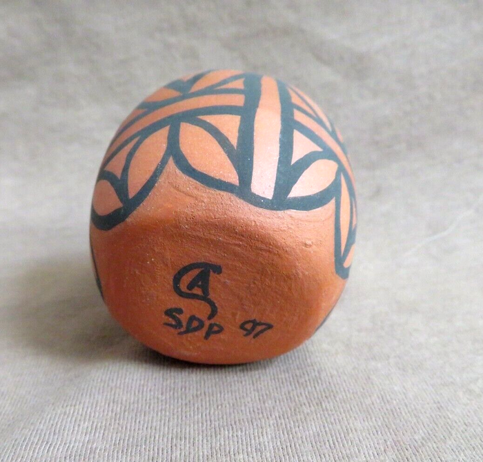 Older Santo Domingo Pueblo Hand Coiled Pottery Mini Pot by CA 1997 P0251 Two Ponies Trading