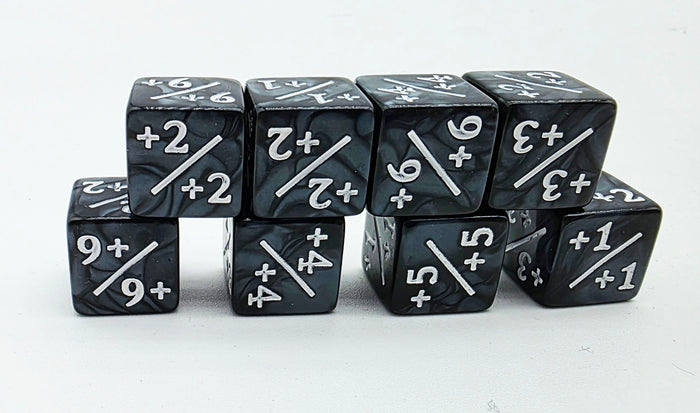 Pearl Black with White +1/+1 Magic Counters Plastic Dice Foam Brain Games