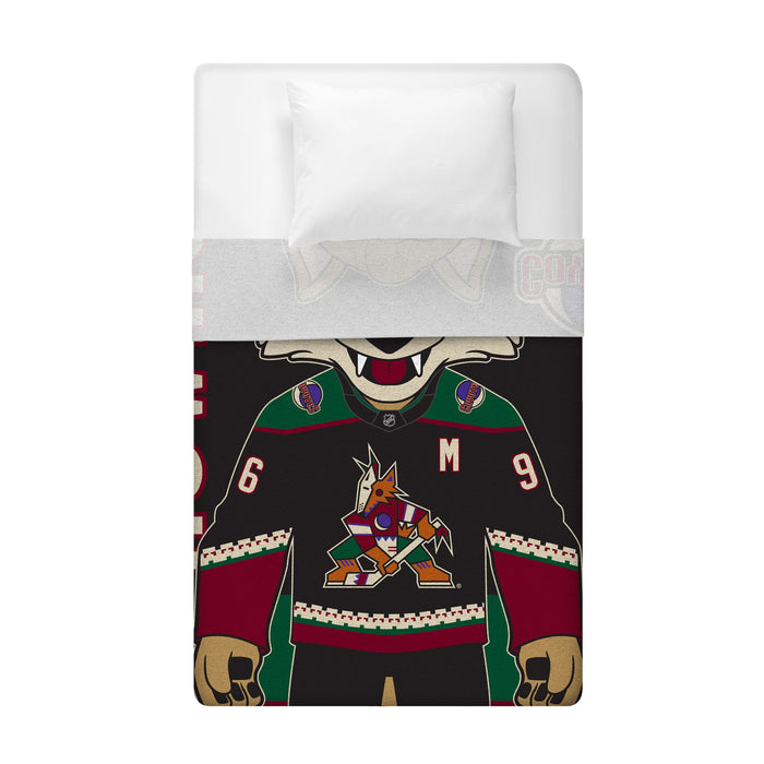 Sleep Squad Arizona Coyotes Howler Mascot 60” x 80” Raschel Plush Blanket