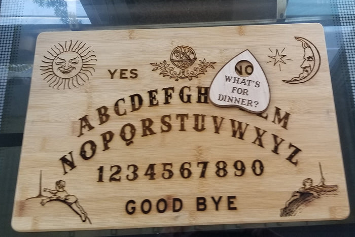 Spirit board bamboo cutting board with maple planchette
