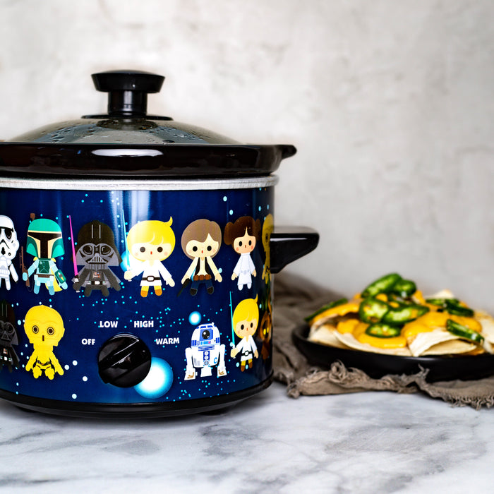 Uncanny Brands Star Wars 2QT Slow Cooker