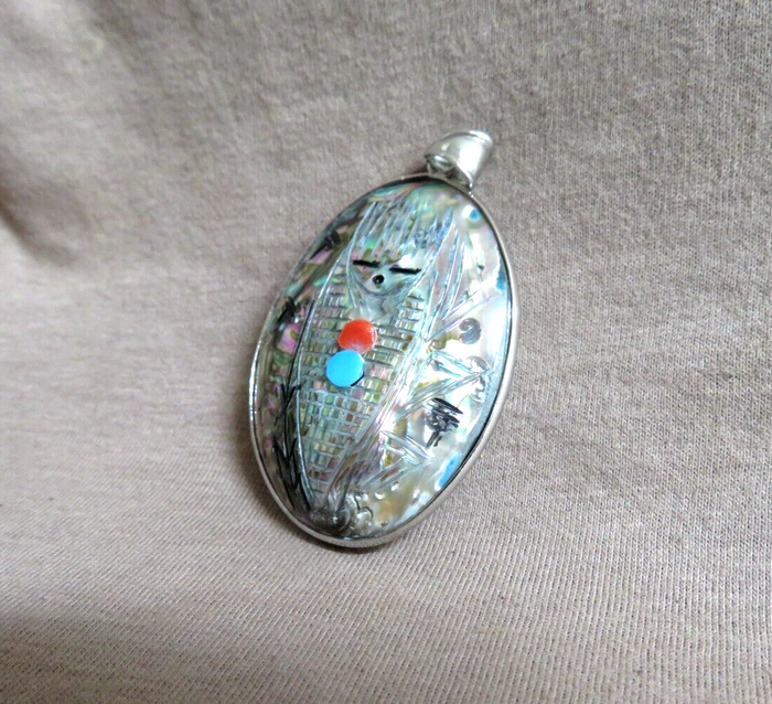 Zuni 2 Sided Mother of Pearl Corn Maiden Silver Pendant by Gloria Chattin JP74 Two Ponies Trading